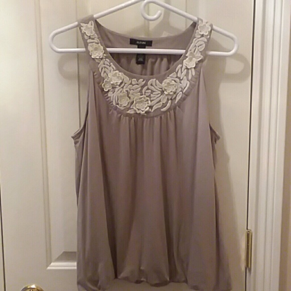 Alfani Tops - Alfani sleeveless shirt sz M